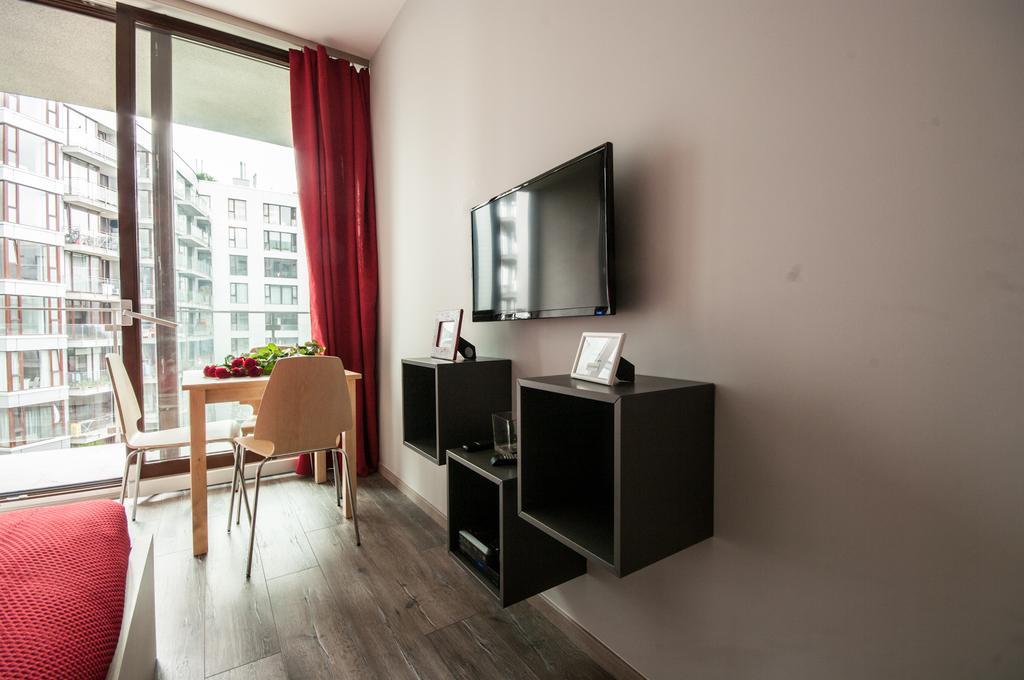 Appartement Apart Studio Warszawa Chambre photo