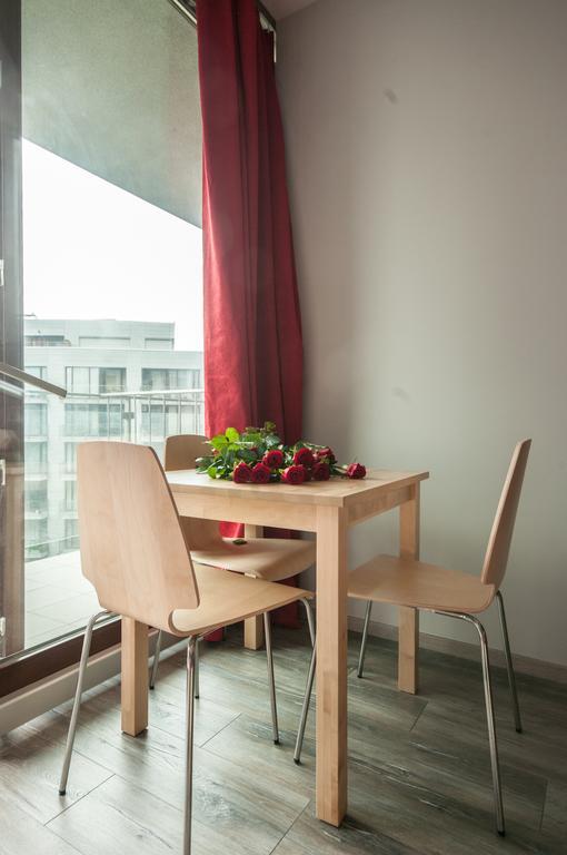 Appartement Apart Studio Warszawa Chambre photo